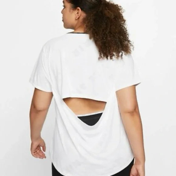 Nike Women's Classic White Tee - Picture 2 of 3
